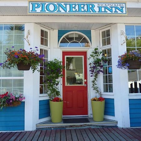 Pioneer Inns Prince Rupert Eksteriør billede