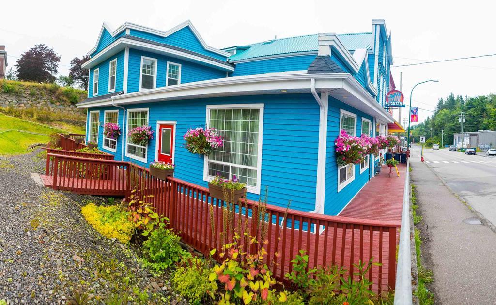 Pioneer Inns Prince Rupert Eksteriør billede