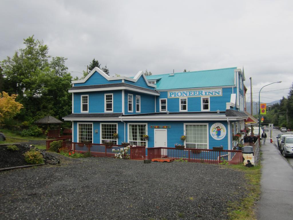 Pioneer Inns Prince Rupert Eksteriør billede
