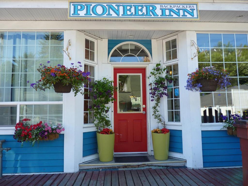 Pioneer Inns Prince Rupert Eksteriør billede